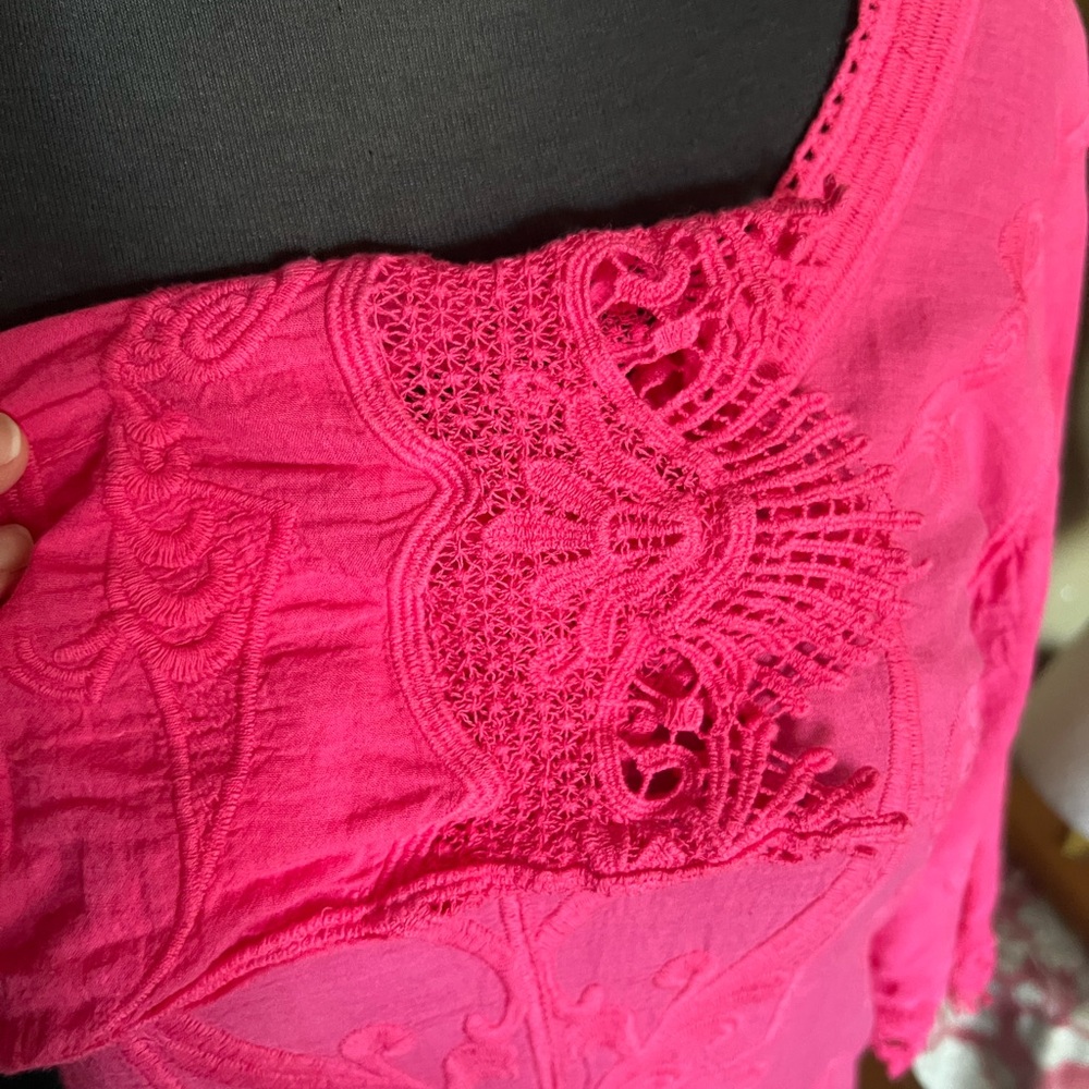Chico’s Fuchsia Embroidered Blouse - Picture 2 of 6